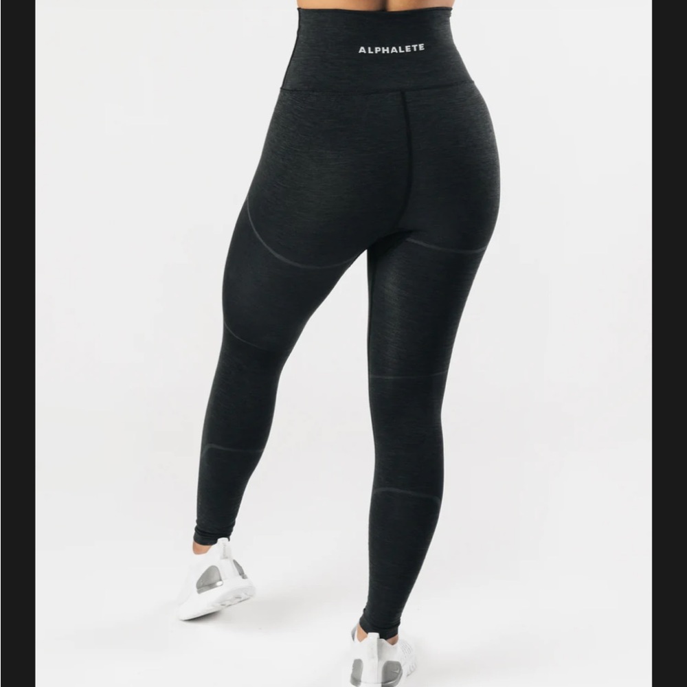 Alphalete size small black og revival
